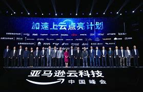 新开195合击传奇私服手游下载